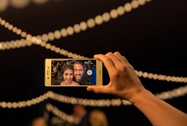 Xperia X (Bild: Sony)